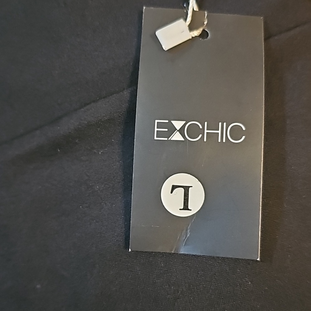 EChic Black Pencil Skirt - Picture 2 of 2